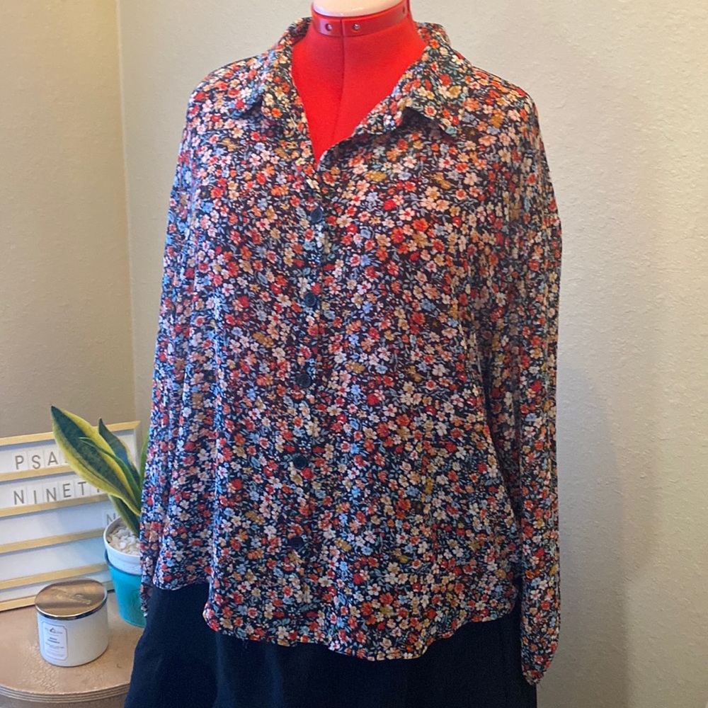 ✨SHEIN long sleeve floral✨